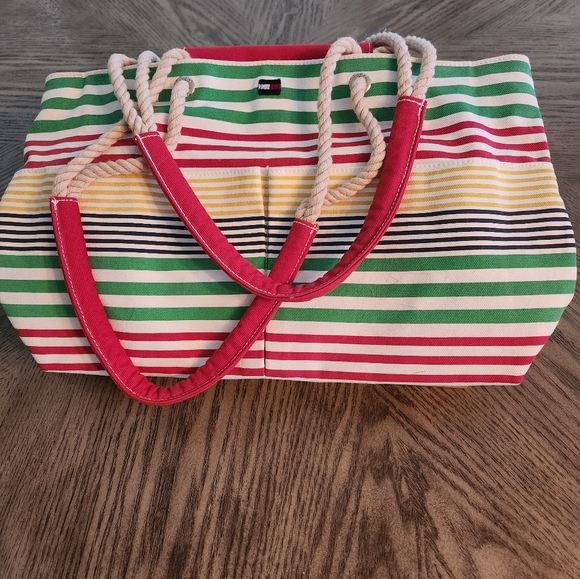 Tommy Hilfiger medium size multicolor handbag - Picture 3 of 4